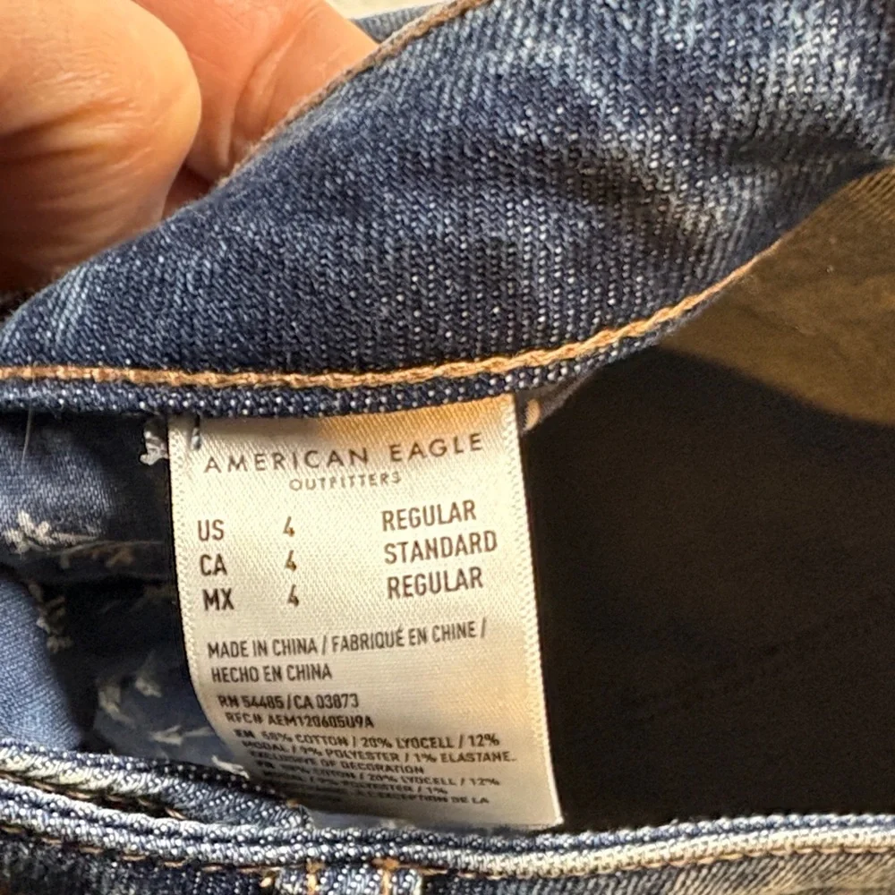 American‎ Eagle 90s/Y2K Distressed Rigid Denim High-Rise Straight Jeans 4 Light